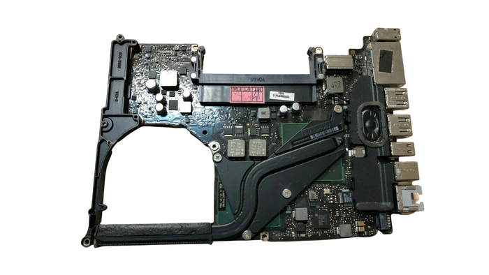 Apple 21PGAMB0050 EMC 2326 - FOR PARTS