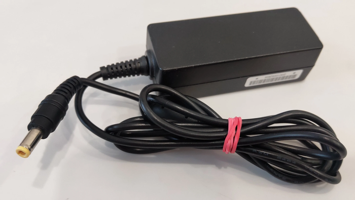 Great Wall GA40SC2-1902100 19v-2.1a AC adapter