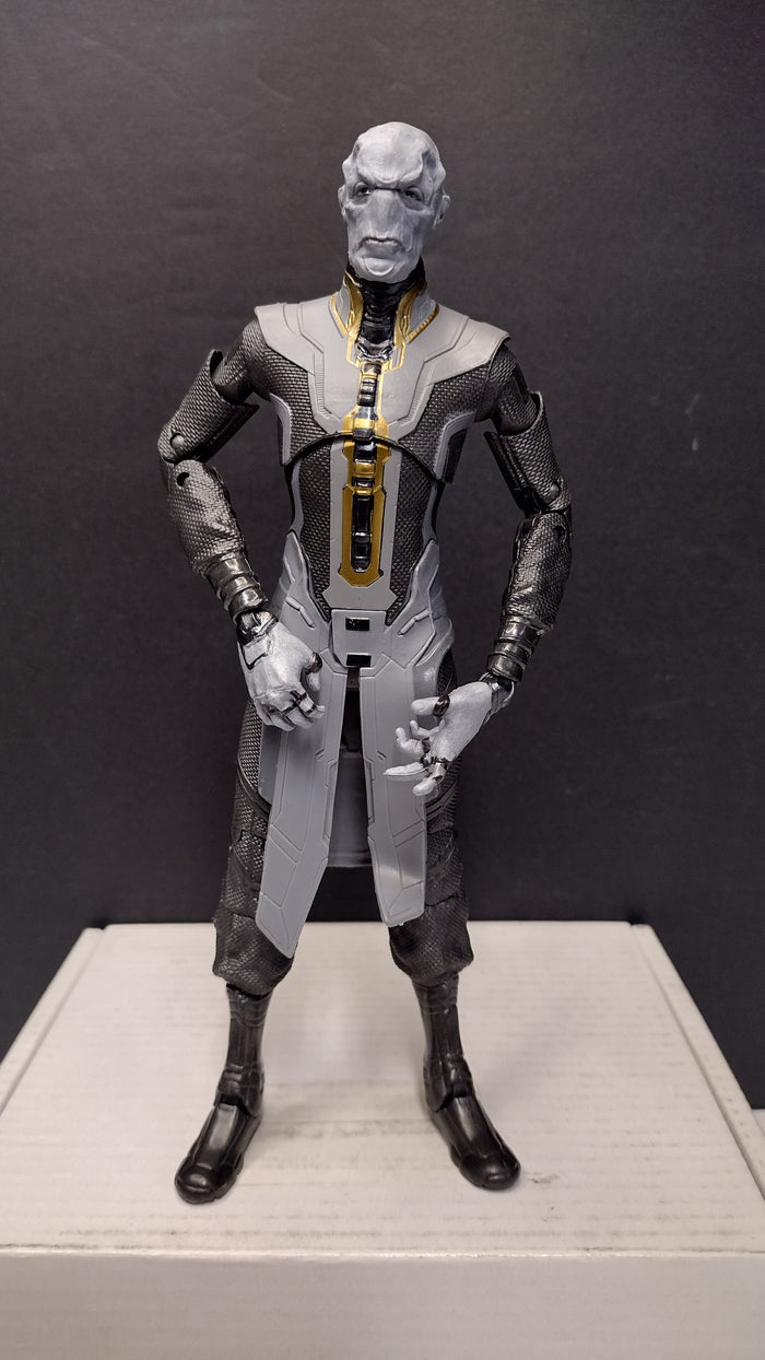 Hasbro Marvel Legends Avengers: Endgame Ebony Maw Action Figure (6-Inch Scale - Loose, Great Condition)