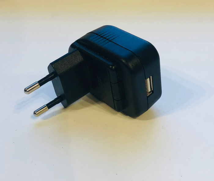 MOTOROLA IU08-2050120-WP Power Supply 5V