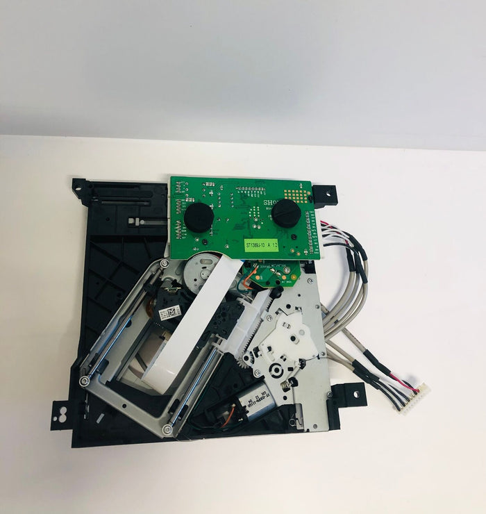 TECHNIKA LCD230R - DL-10HA-00-009 DVD PLAYER